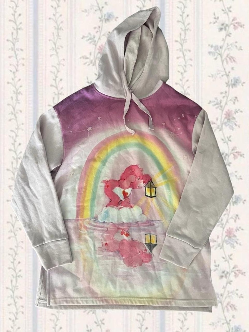 Undiz x Carebears hooded sweatshirt